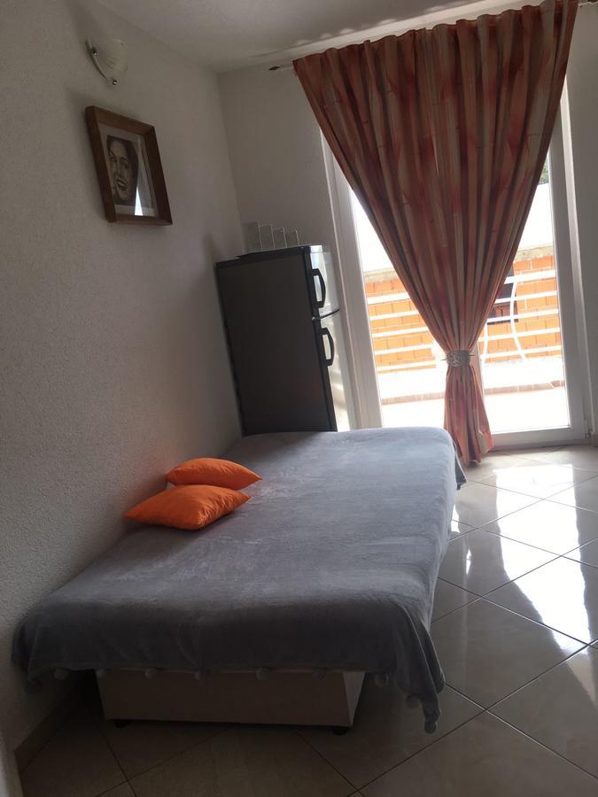Villa Perkovic Mimice Luaran gambar